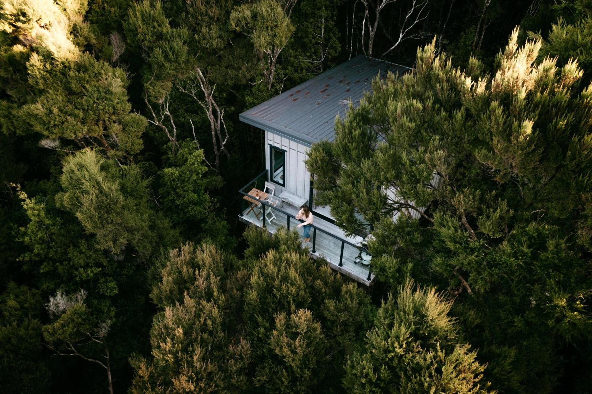 Treetop Tranquility At Rekindle Tree Houses Opua Dış mekan fotoğraf